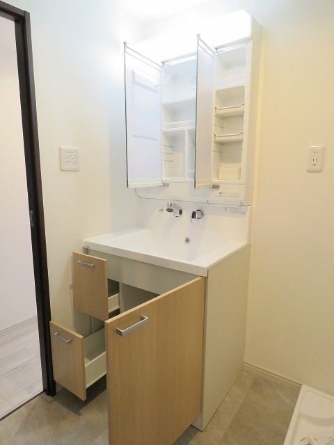 マンション第二恵比須苑　洗面化粧台