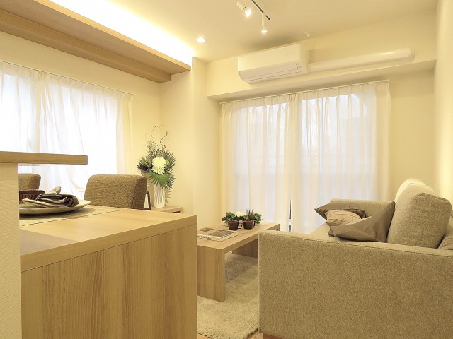 初台中央マンション　LDK