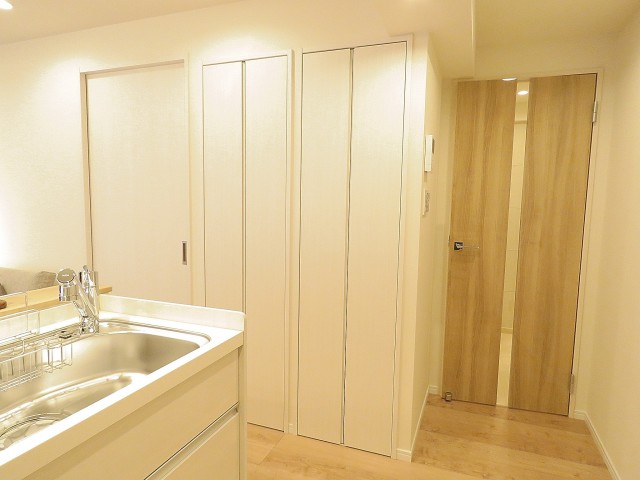 初台中央マンション　収納