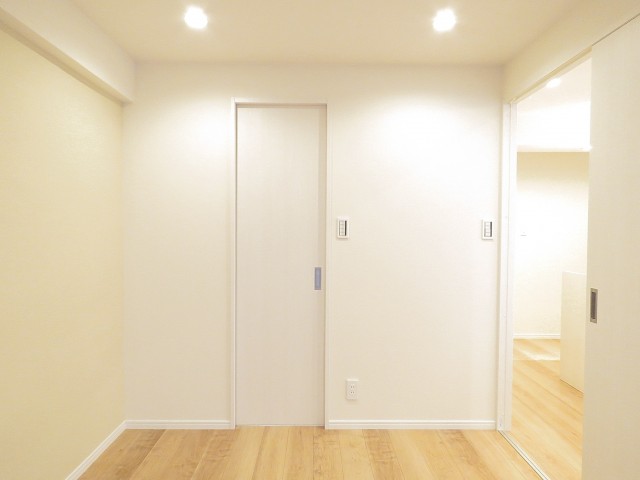 初台中央マンション　洋室