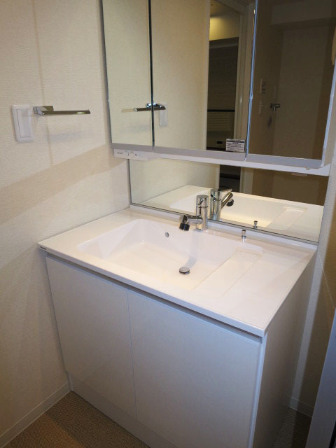 レクセルマンション音羽　使い勝手良さそうな洗面化粧台