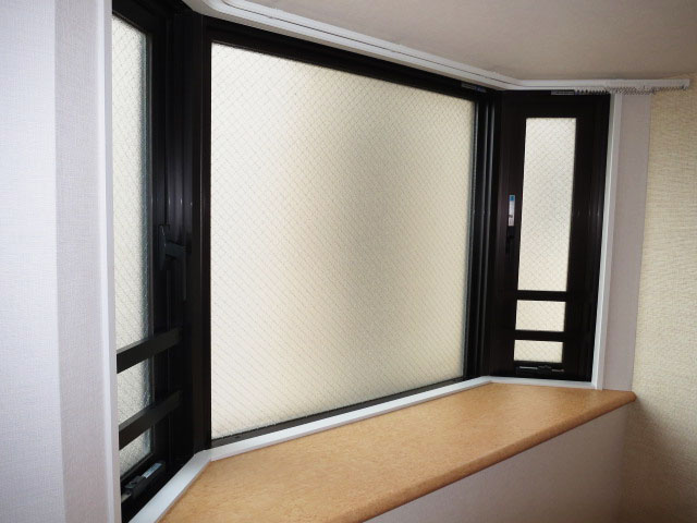 レクセルマンション音羽　出窓がある洋室