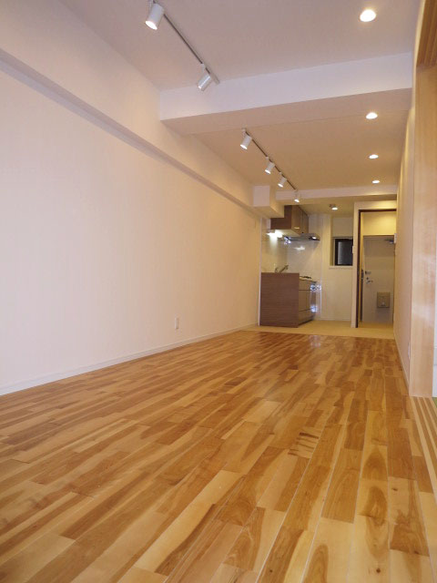 目白台芙蓉ハイツ　約14.9帖のリビングダイニングキッチン