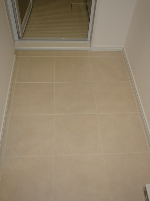 目白台芙蓉ハイツ　洗面室は結構広いです