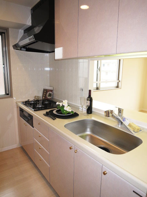 サンクタス池袋ベルマージュ　機能的なシステムキッチン