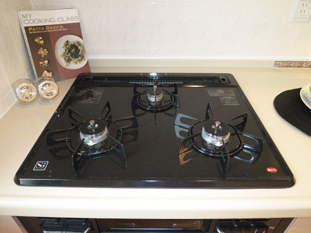 サンクタス池袋ベルマージュ　機能的なシステムキッチン