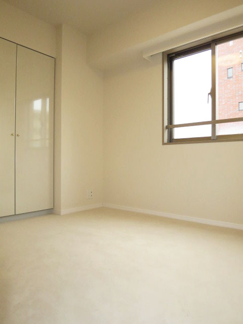 サンクタス池袋ベルマージュ　約4.0帖の洋室