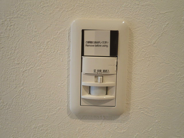 ディアライフ大塚　収納力◎なシューズボックスが設置された玄関