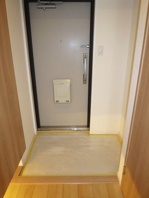 収納たっぷりの玄関