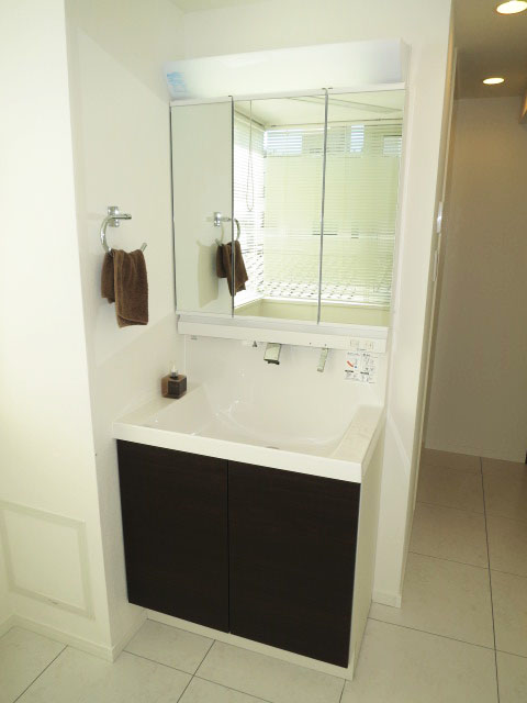 藤和護国寺コープ　使いやすそうな洗面化粧台307