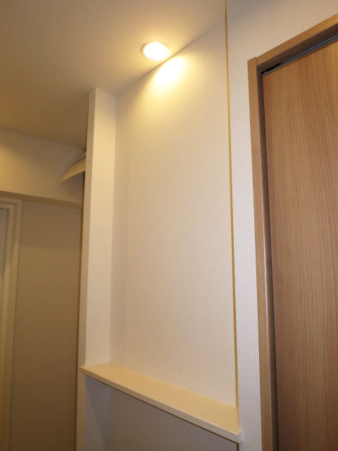 藤和護国寺コープ　収納たっぷりの玄関208