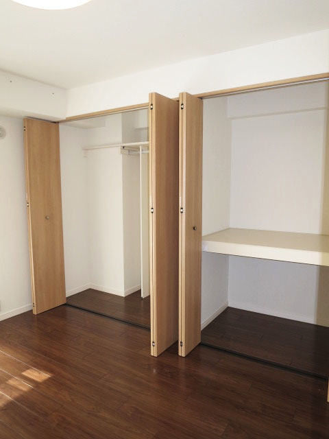 藤和護国寺コープ　約5.2帖の洋室収納208