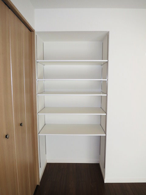 藤和護国寺コープ　約5.2帖の洋室収納208