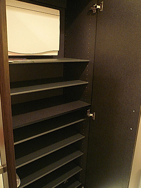 アークステージ田園調布　玄関収納202