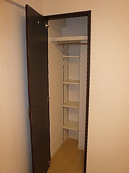 アークステージ田園調布　クローゼット202