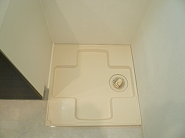 アークステージ田園調布　洗濯機置き場202