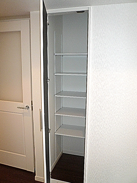 ロワイヤル碑文谷　LDK14.5帖　収納