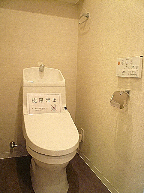 ウォシュレット付トイレ