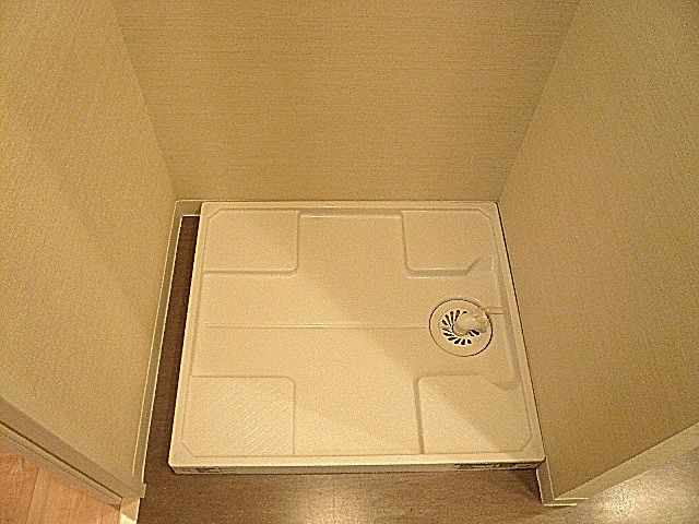 オーベル三軒茶屋　洗濯機置き場