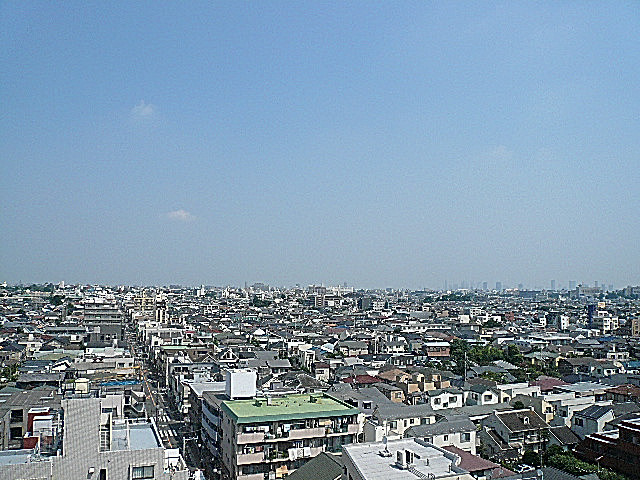 田園調布スカイハイツ　共用部廊下からの眺望