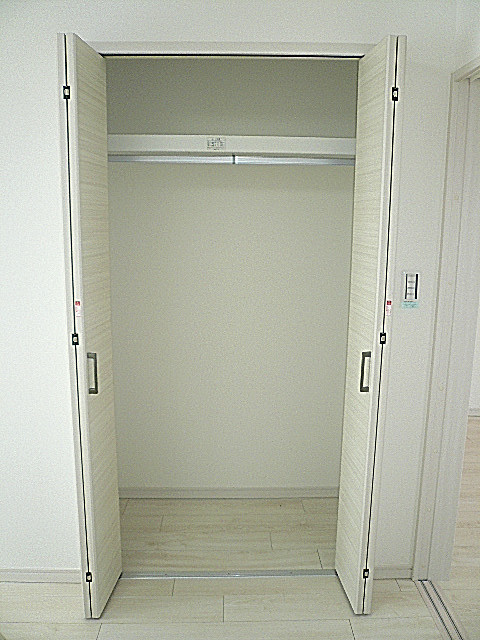 田園調布スカイハイツ　洋室5.8帖のクローゼット