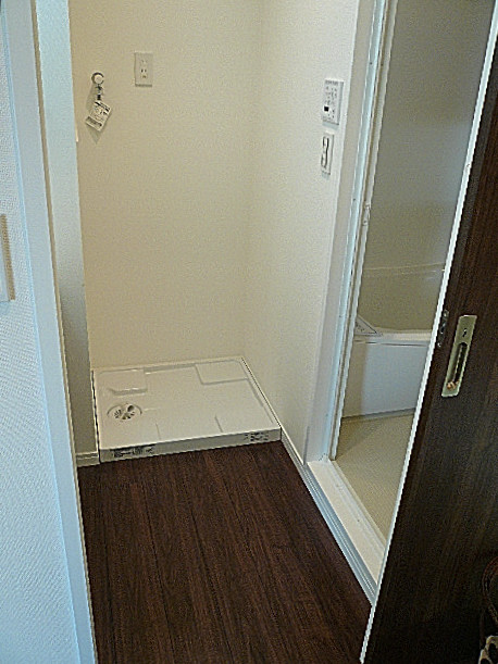 ビュラ田園調布　サニタリールーム