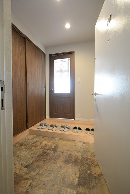 音羽ハウス 玄関