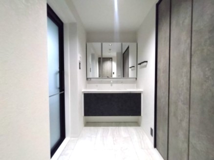 ストークグラン深沢 洗面室