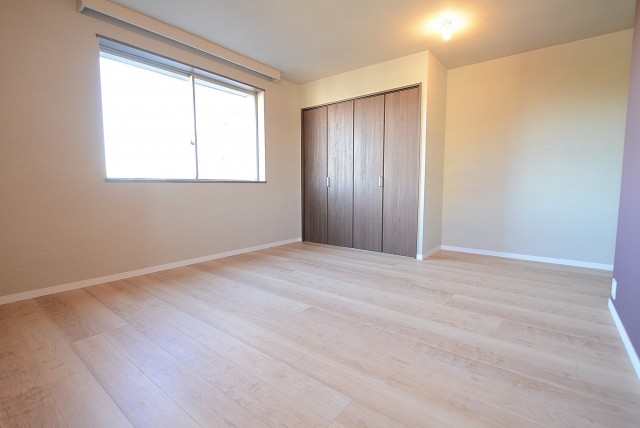 音羽ハウス 洋室8.3