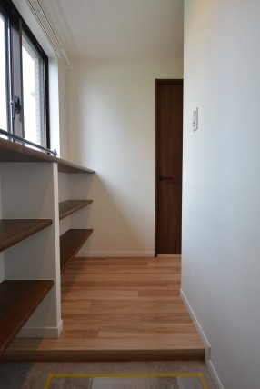 藤和シティコープ新中野 玄関