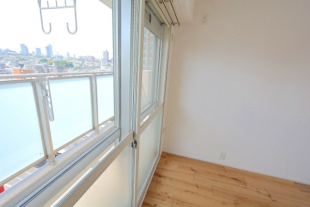 飯田橋第二パーク・ファミリア 洋室２