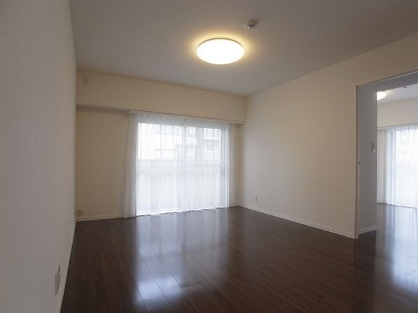 ハイネス中野　リビング2