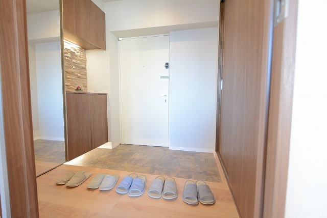 音羽ハウス 玄関