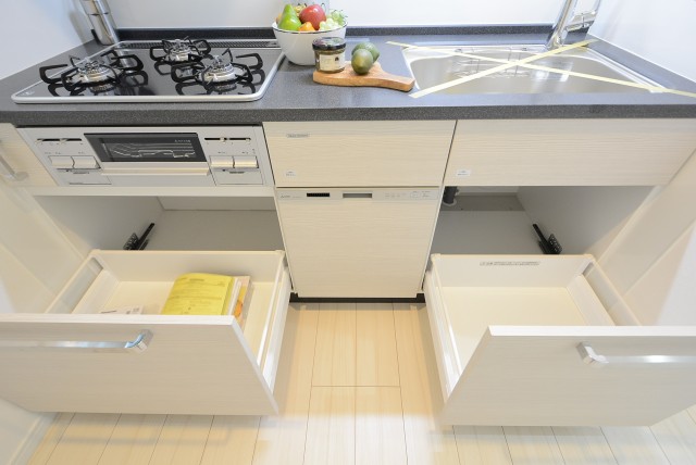 安田小網町マンション