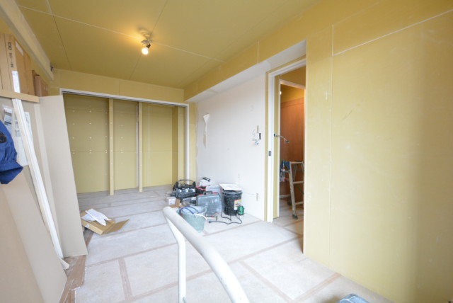 ベルシャトウ上高井戸 洋室2