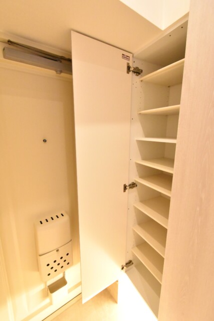 新宿パークサイド永谷 玄関