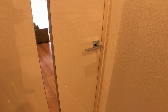 ライオンズヴィアーレ幡ヶ谷 廊下