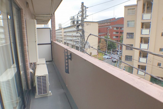 ライオンズヴィアーレ幡ヶ谷 バルコニー
