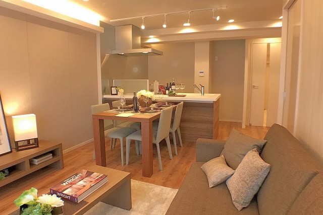 ライオンズヴィアーレ幡ヶ谷 LD