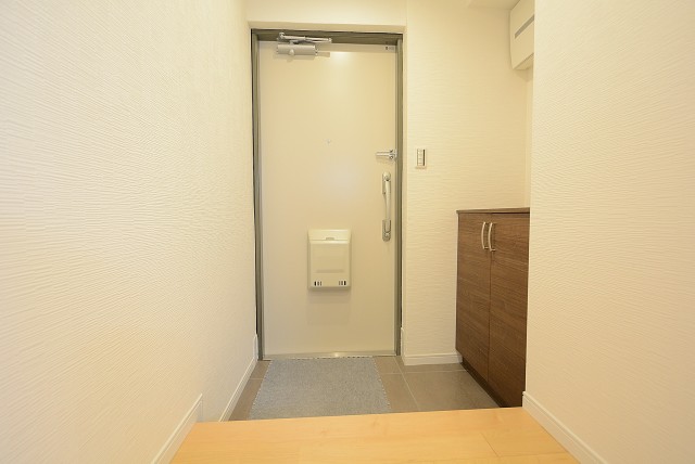 コンド田園調布 玄関