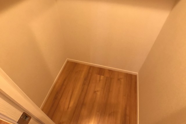 ライオンズヴィアーレ幡ヶ谷 洋室②