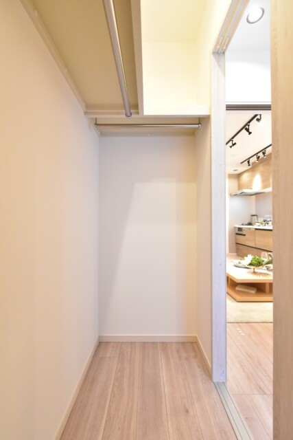 新宿パークサイド永谷 LDK+洋室