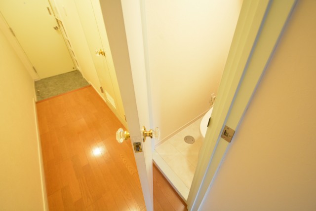 神宮前コーポラス トイレ