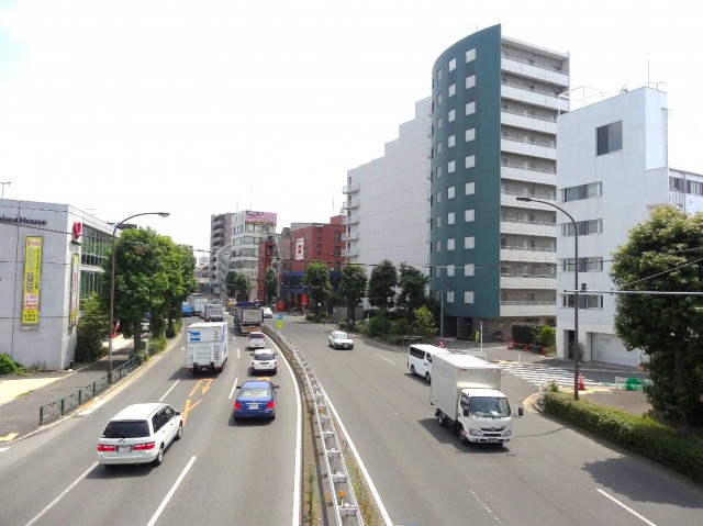 パラッシオ用賀　環八通り