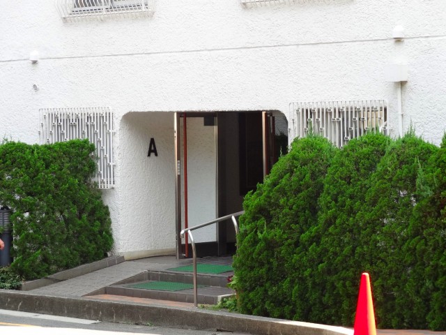 ガーデンハウス　エントランス