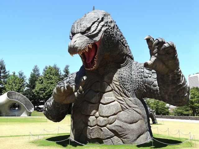 麻布台ロイヤルプラザ　東京ミッドタウン