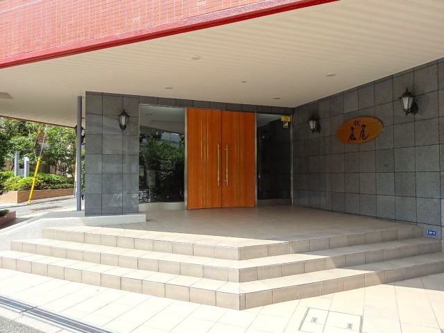 リシェ広尾　エントランス