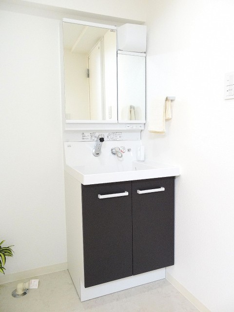 近鉄ハイツ魚籃坂　洗面化粧台