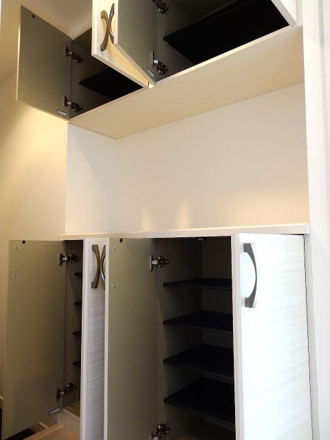 柿の木坂コーポ　シューズＢＯＸ