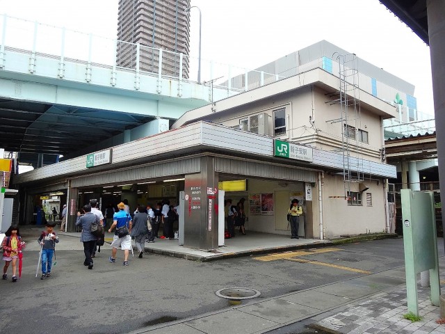 サンマリーナ新子安　JR新子安駅